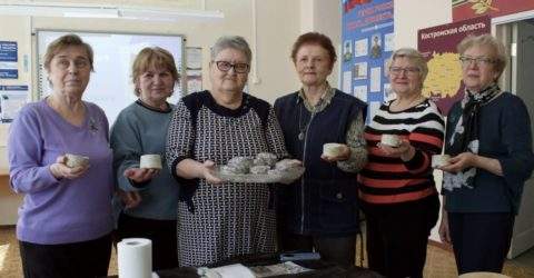 Мастер-класс по изготовлению бумажных дров для участников СВО